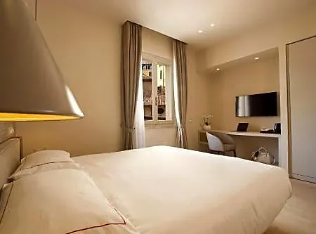 Oriana Homel Apartment