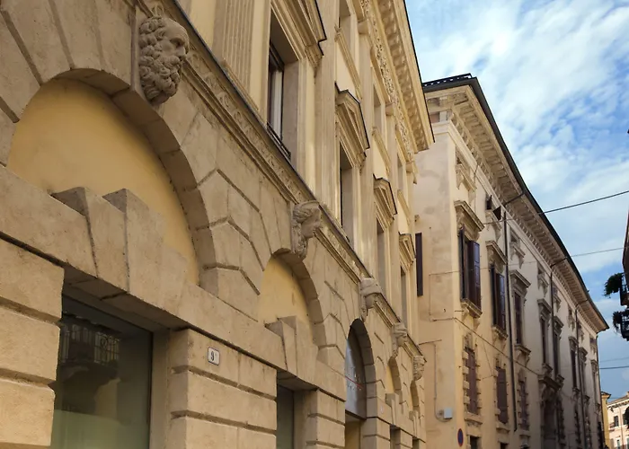 Oriana Homel Апартаменты *